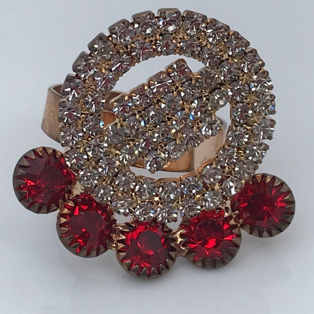 Women Ring Fashion Cute Red Crystal Accents Ring